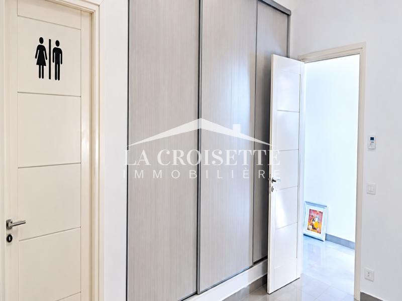 Villa semi-meublée S+3 avec jardin au Lac 2